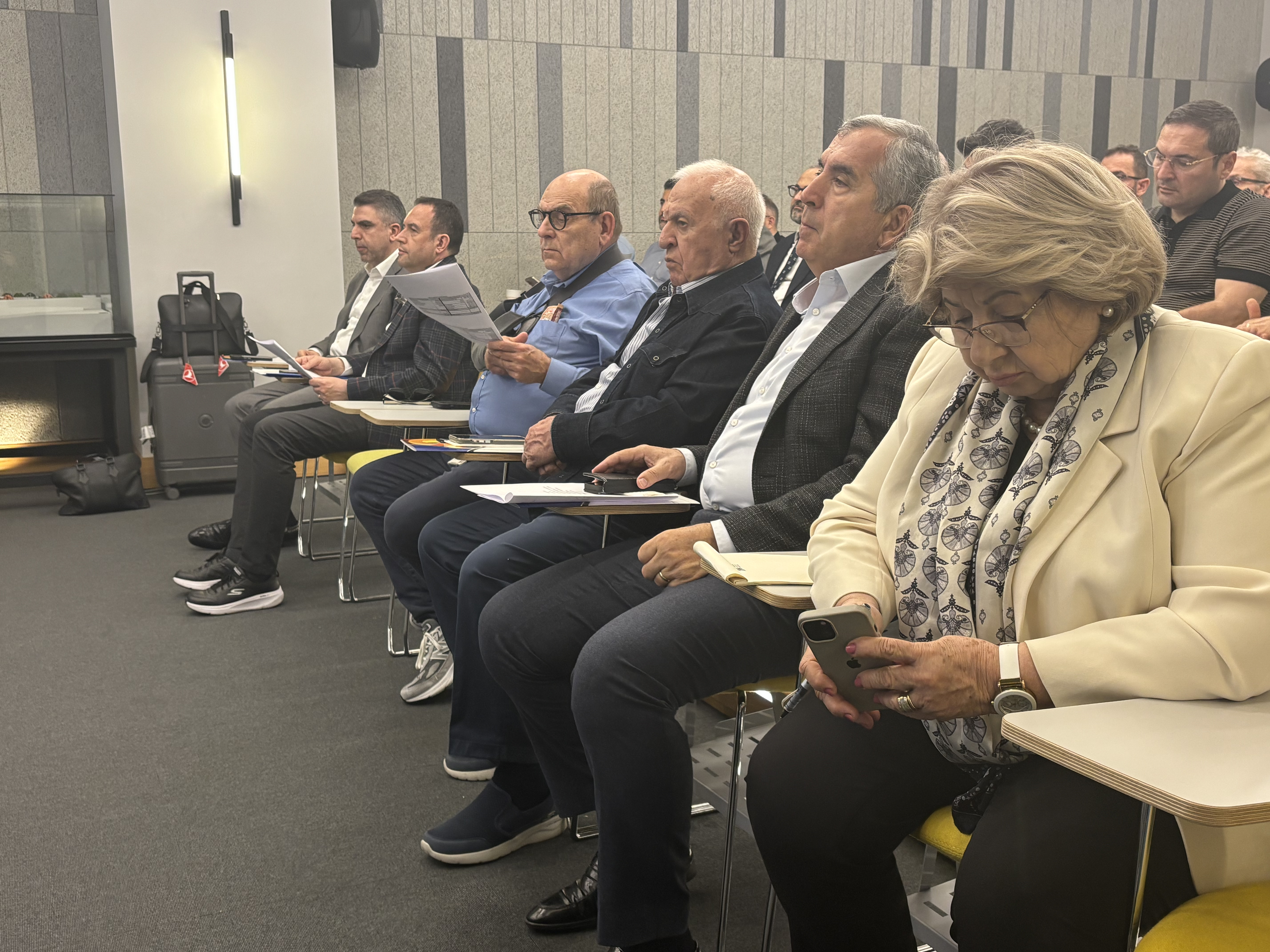 ON İKİNCİ OLAĞAN GENEL KURUL TOPLANTISI ON İKİNCİ OLAĞAN GENEL KURUL TOPLANTISI