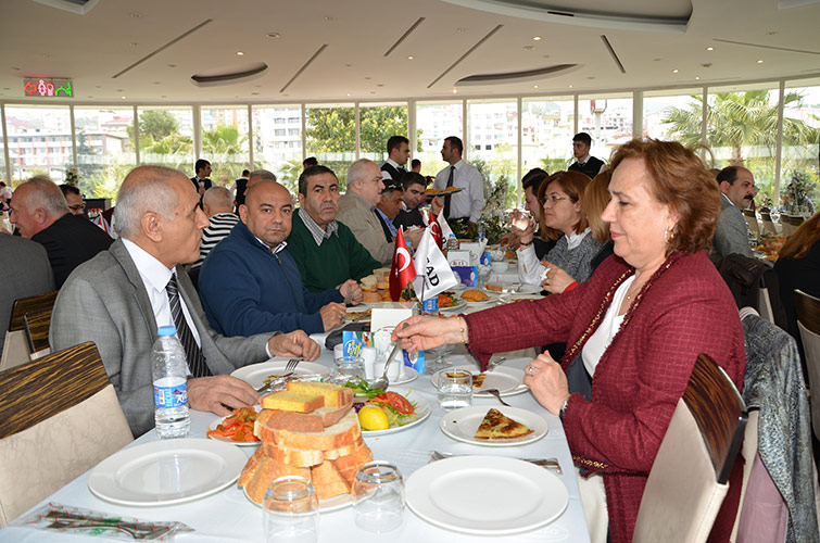 TRABZON TOPLANTISI TRABZON TOPLANTISI